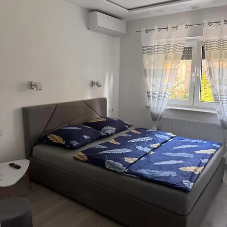 Lägenhetshotell Euforia 4*